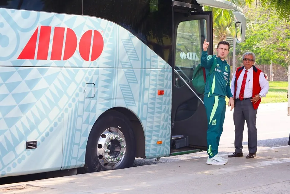 Huatulco recibe con entusiasmo a la Selección Nacional de Fútbol de Playa