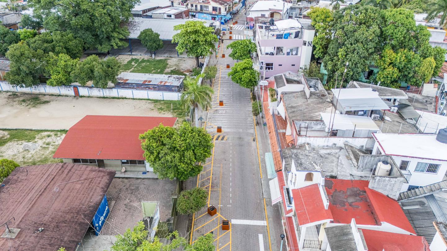 "Streets that Unite Us" Transforms Public Space in Huatulco