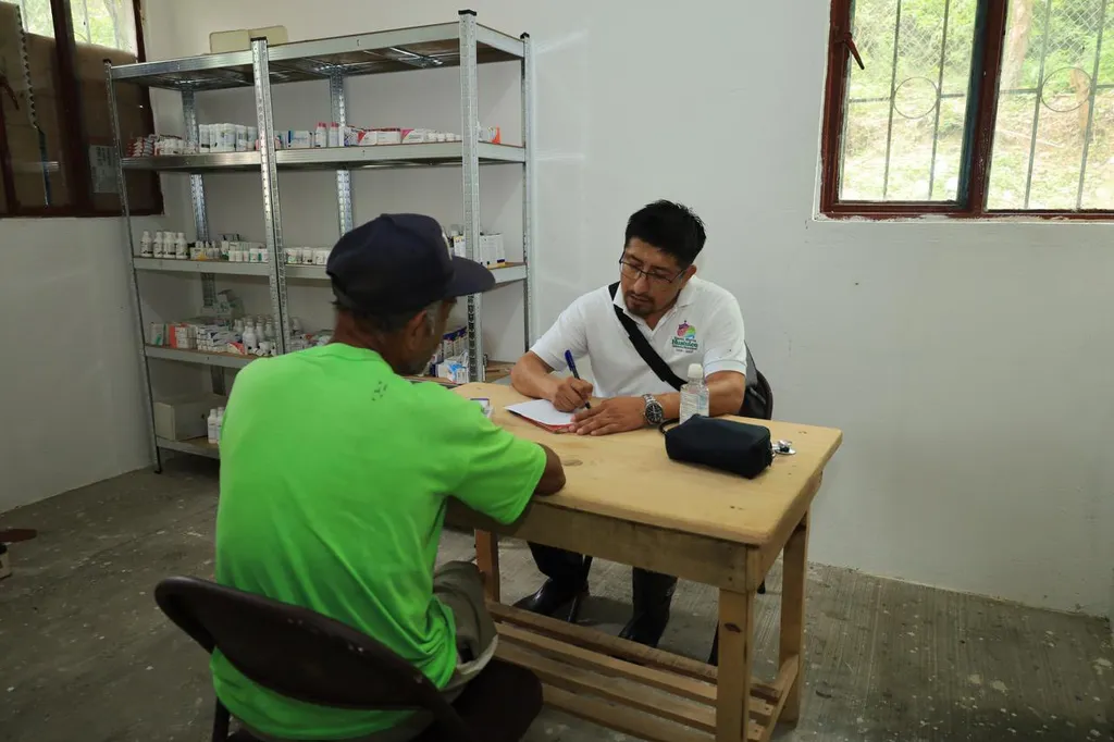 Medical Care for Seniors at Health Center