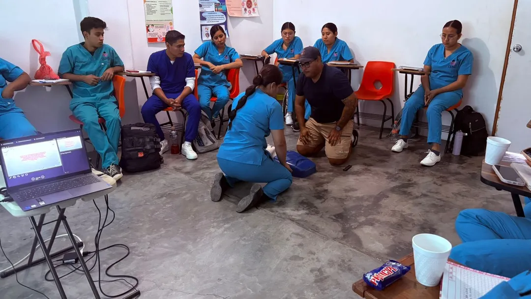 First Aid and CPR Training in San Pedro Pochutla